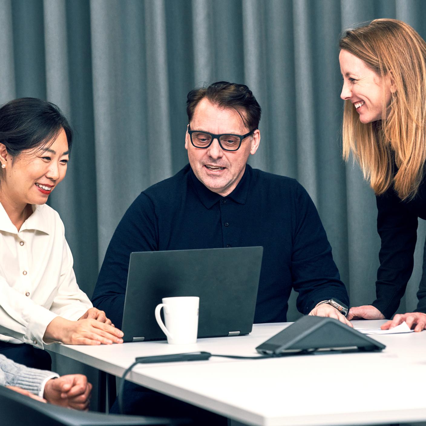 Quality Management - Experts in a meeting